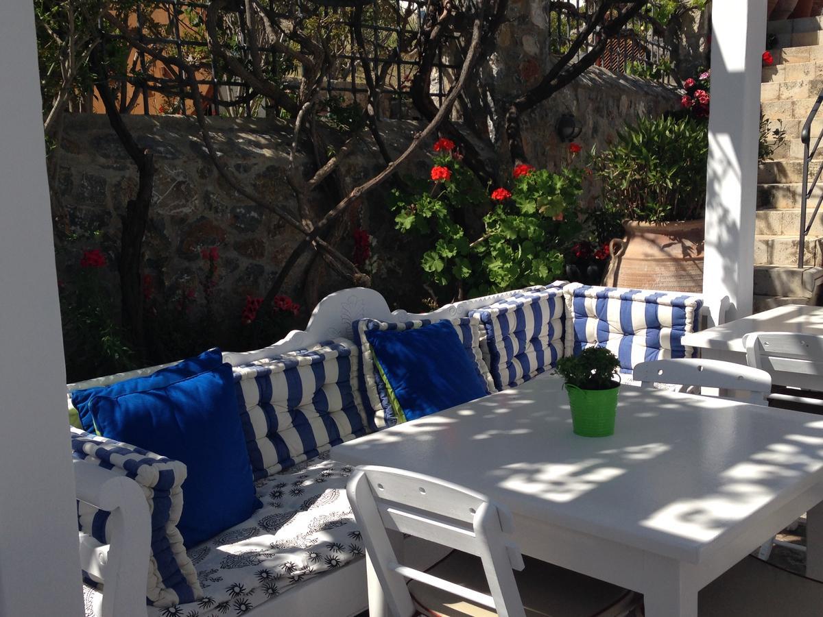 לינדוס Melenos Art Boutique Hotel מראה חיצוני תמונה